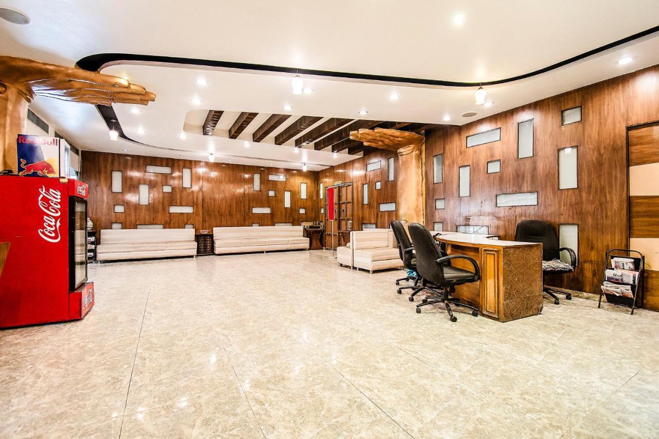 Hotel Maan Residency Satellite Road Ahmedabad Eksteriør billede